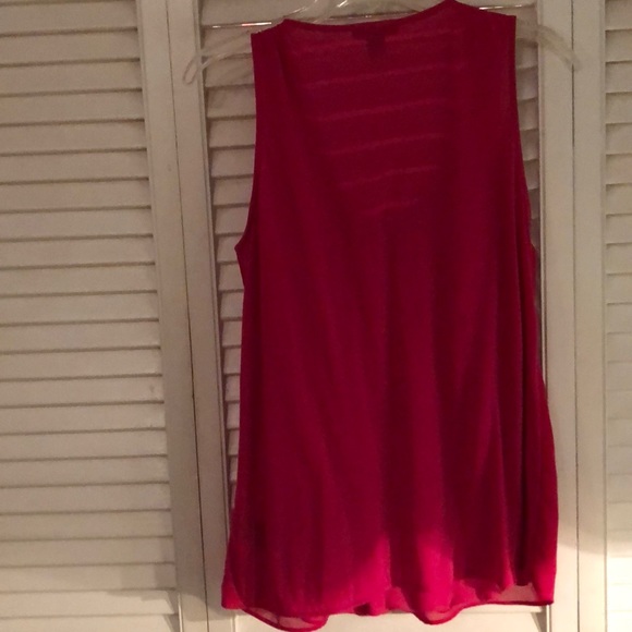 Sleeveless top - Picture 3 of 3